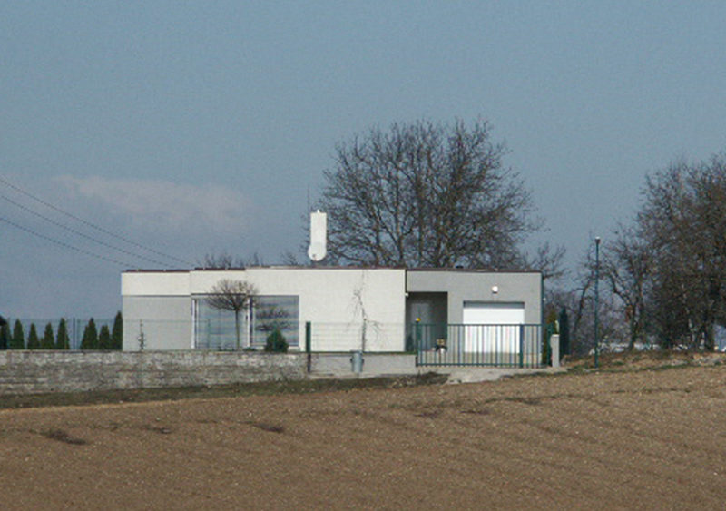 DOM 144